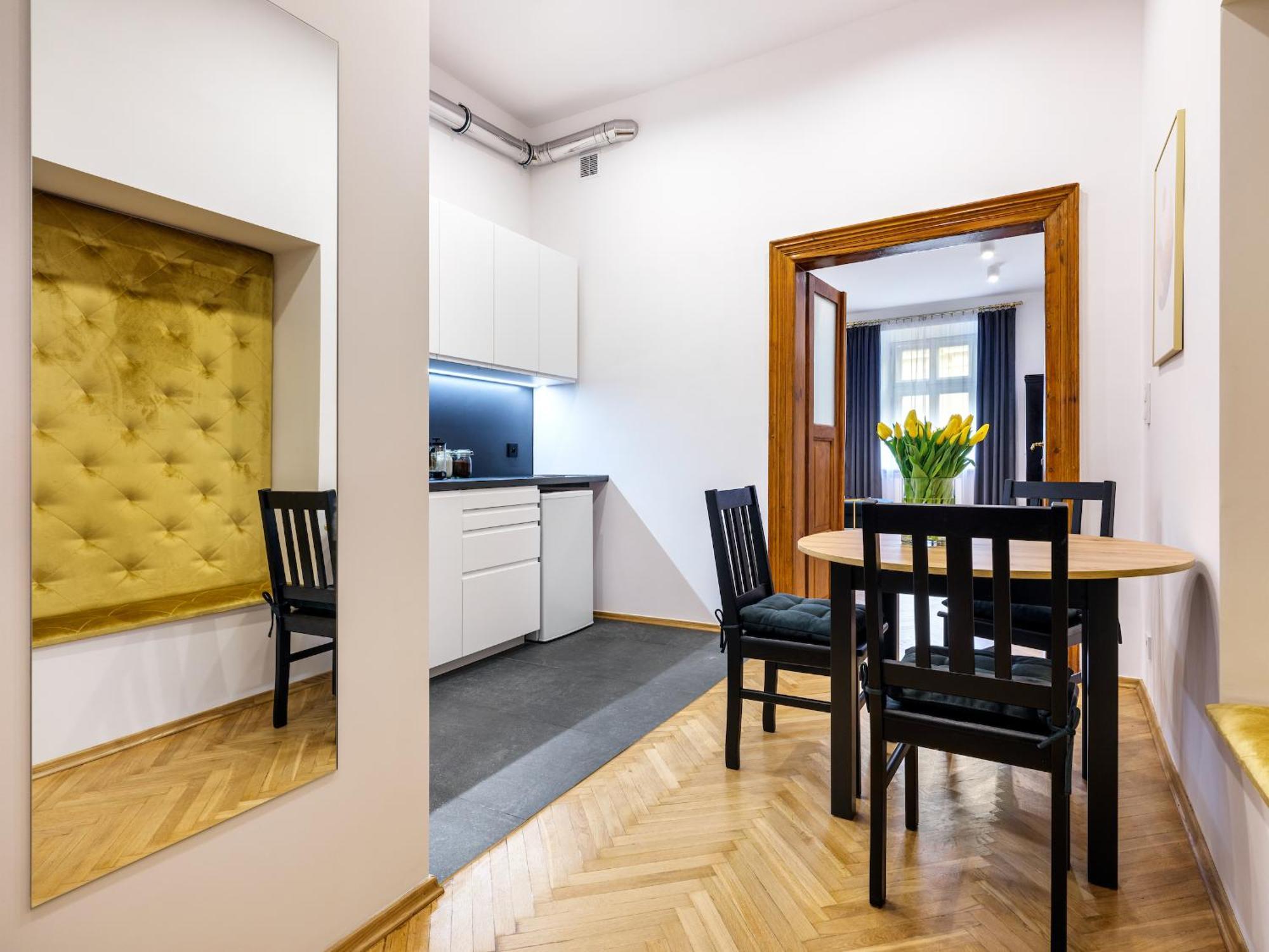 Tyzenhauz Apartments Old Town Krakkó Kültér fotó
